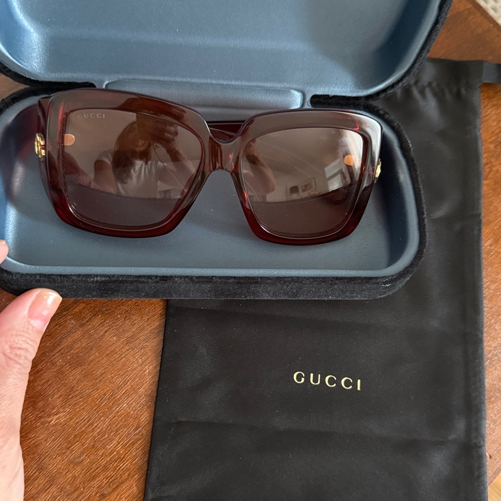 Gucci Gg Corner Rectangular Sunglasses - image 6